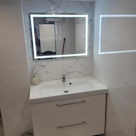 Apartament Nikola Apartment